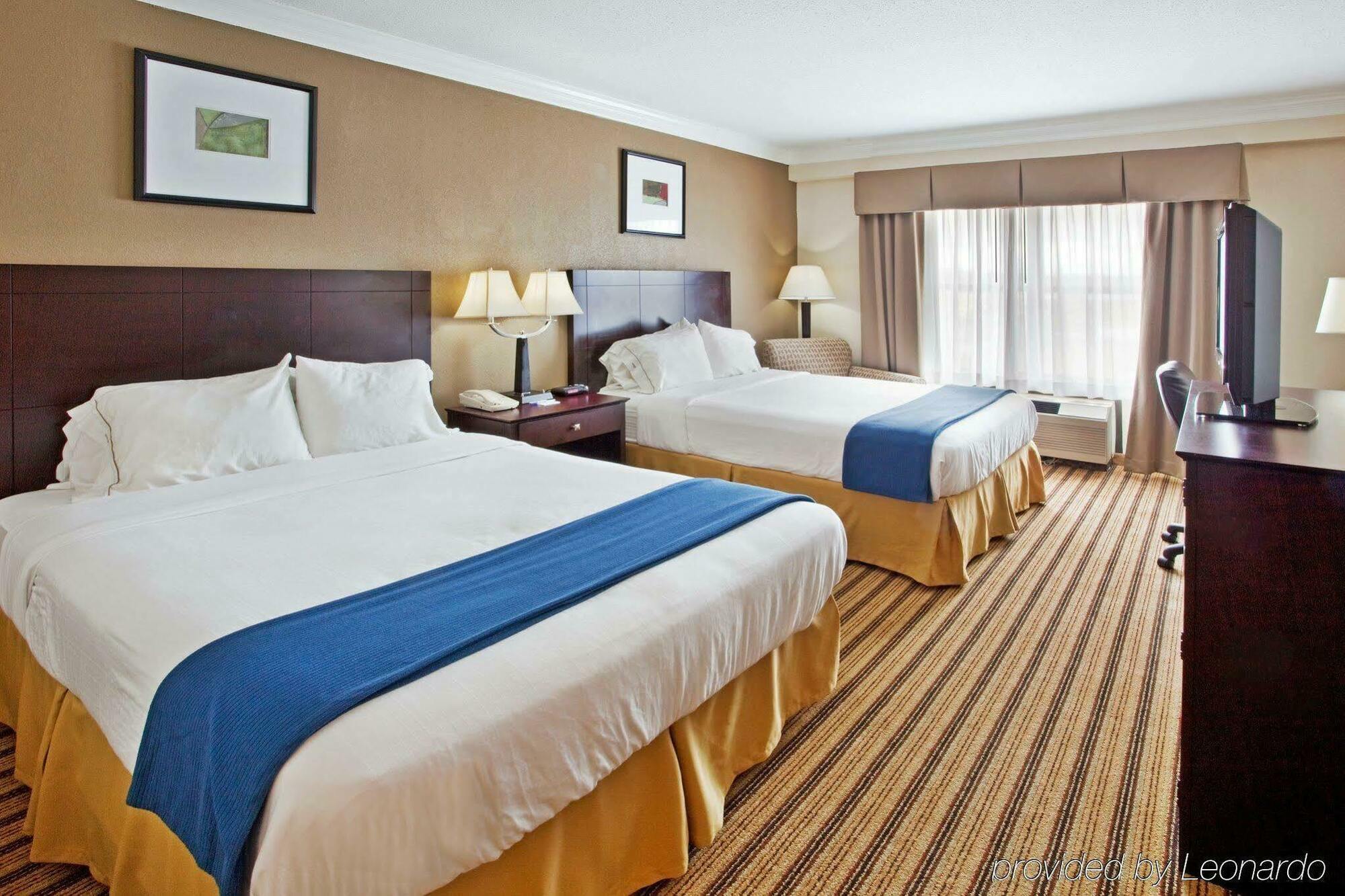 Holiday Inn Express Hotel & Suites Byron By Ihg Extérieur photo