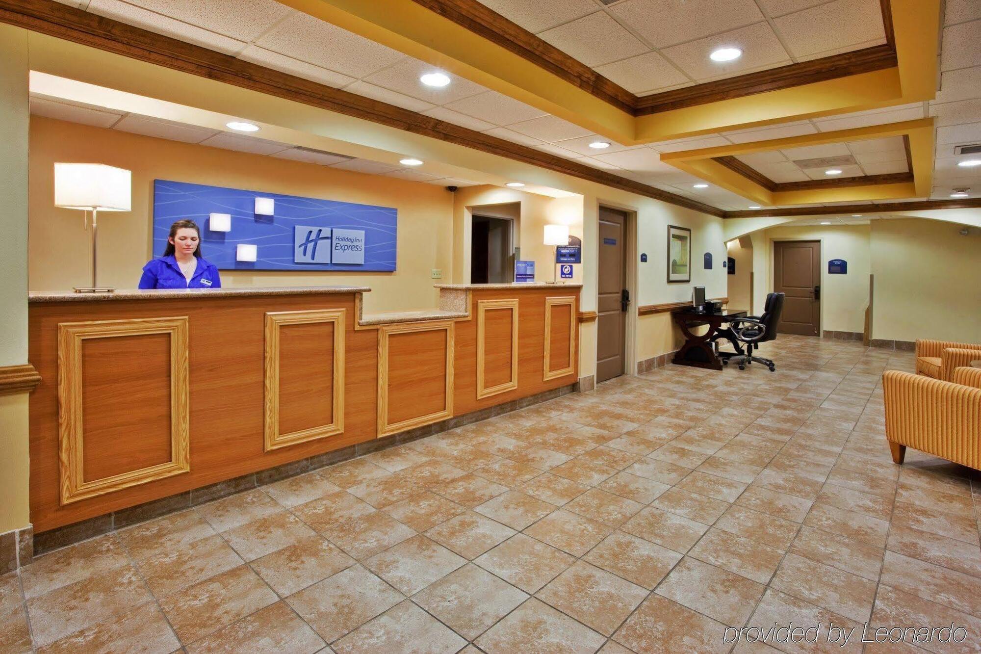 Holiday Inn Express Hotel & Suites Byron By Ihg Extérieur photo
